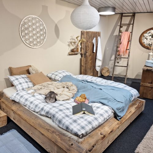 Altholz Schlafzimmer